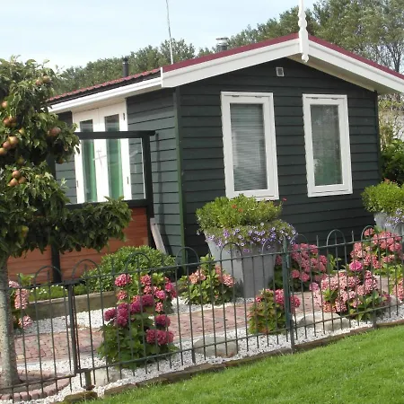 Nice Chalet With Garden, Near The Wadden Sea *